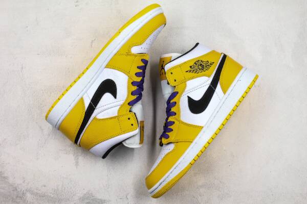 Air Jordan 1 Mid Lakers - Image 2
