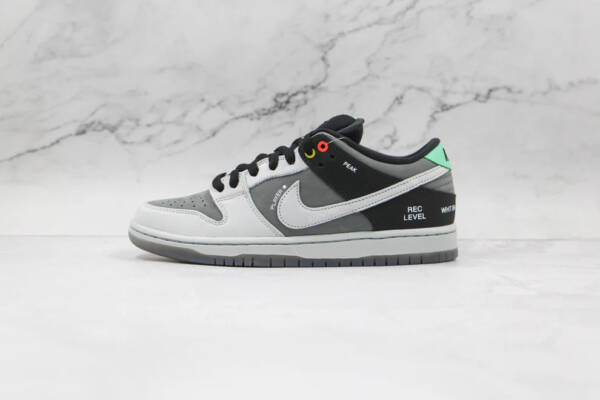 Nike SB Dunk Low Vx1000 - Image 2