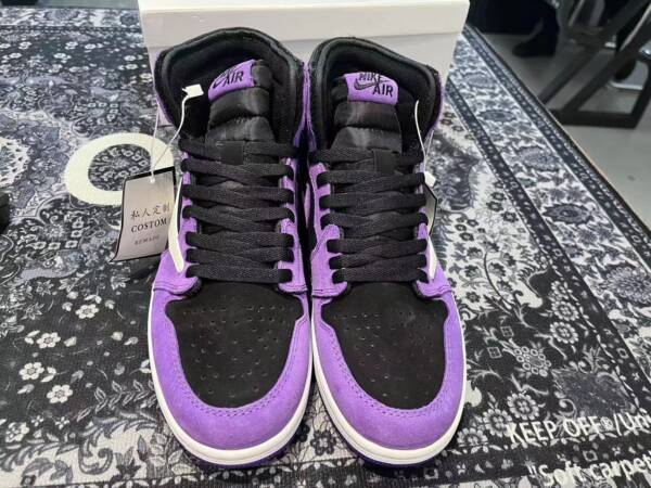 Travis Scott x Air Jordan 1 Retro High - Image 2
