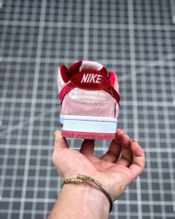 Strangelove x Nike SB Dunk Low Pro QS - Image 4
