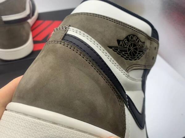 Air Jordan 1 barb brown - Image 14