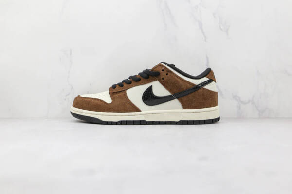 Nike SB Dunk Low White Black Trail End Brown - Image 2