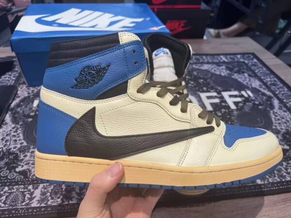 Travis Scott x Fragment x Air Jordan 1 High "Military Blue" - Image 8