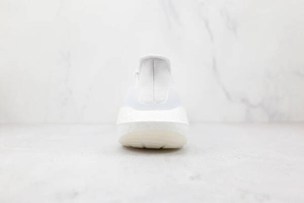 Adidas UltraBoost 22 Triple White - Image 4