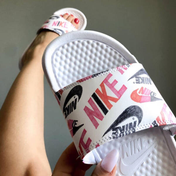 Chinelo Nike - Benassi JDI Print Floral - Image 4