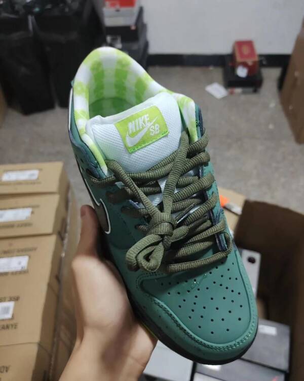 Concepts x Nike SB Dunk Low Green Lobster - Image 5
