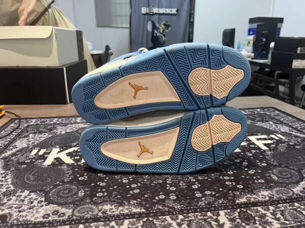 Nike Air Jordan 4 Retro Mist Blue - Image 5