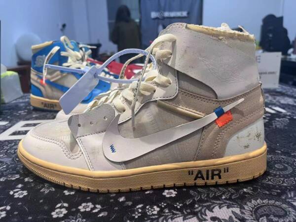 Off-White x Air Jordan 1 Retro High - Image 6