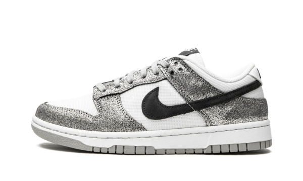 Nike Dunk Low Golden Gals - Image 7
