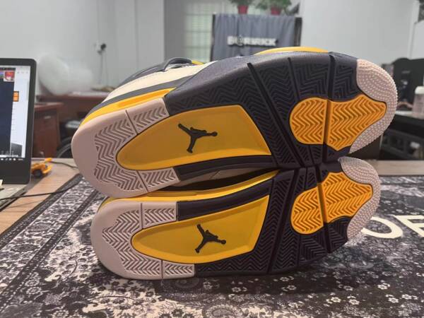 Nike Air Jordan 4 Retro Cal/Marquette - Image 5