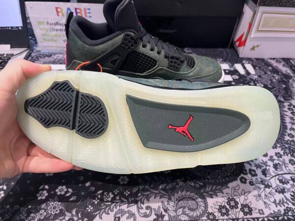 Air Jordan 4 Green Laser - Image 7
