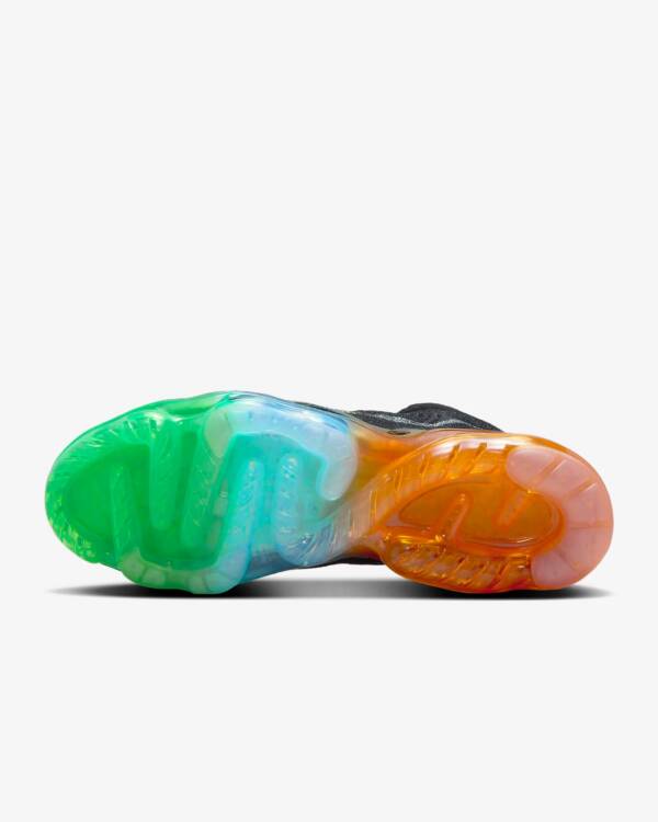 Nike Air VaporMax 2023 Flyknit Black/Green Strike - Image 2
