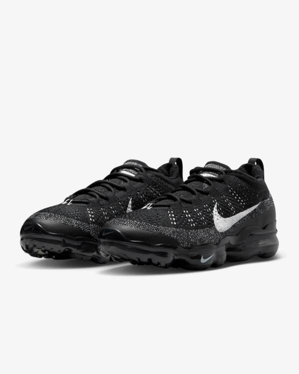 Nike Air VaporMax 2023 Flyknit Black/White - Image 4