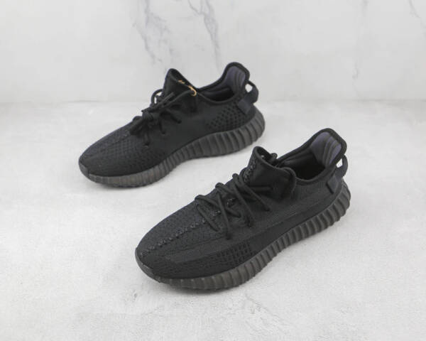 Adidas Yeezy Boost 350 V2 Onyx - Image 5