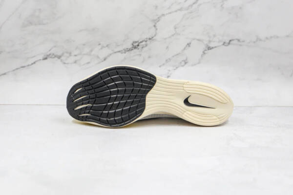 Nike ZoomX Vaporfly Next% 2 White Yellow Strike - Image 5