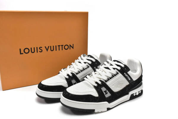 Louis Vuitton Trainer White Black - Image 4