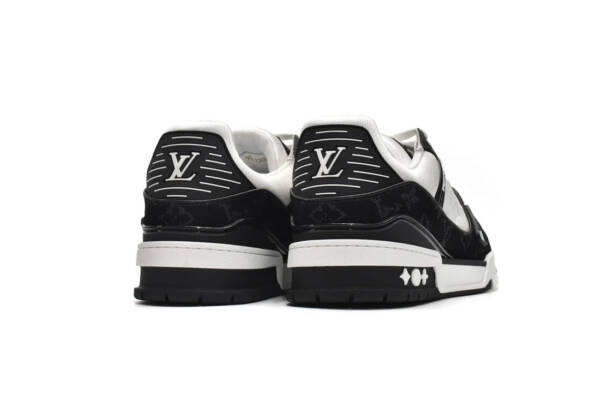 Louis Vuitton Trainer White Black - Image 6