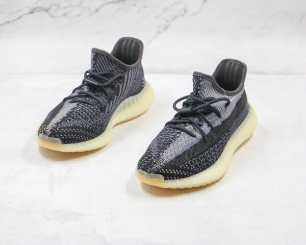 Adidas Yeezy Boost 350 V2 Carbon - Image 3