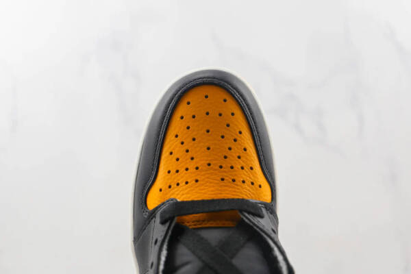Jordan 1 Retro High Taxi Yellow Toe - Image 3