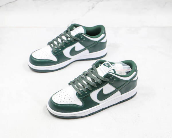 Nike Dunk Low Michigan State - Image 7