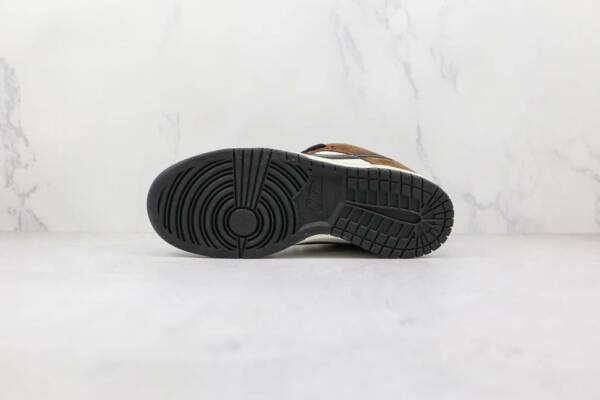 Nike SB Dunk Low White Black Trail End Brown - Image 6