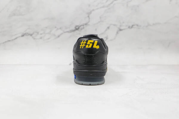 Louis Vuitton Trainer Black Signature - Image 5