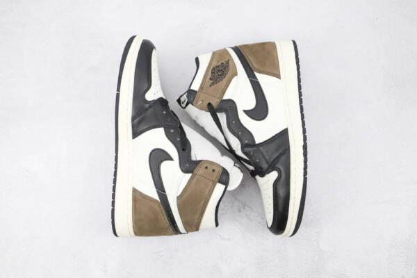 Jordan 1 Retro High Dark Mocha - Image 6
