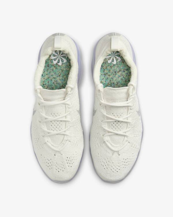 Nike Air VaporMax 2023 Flyknit Phantom/Metallic - Image 3