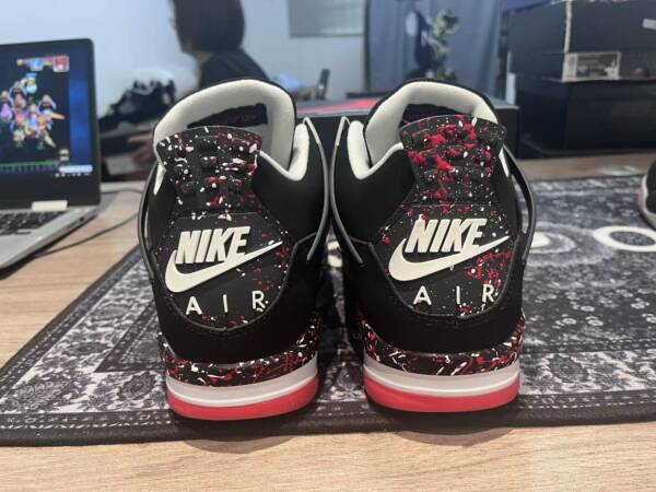 Nike Air Jordan 4 Retro Bred - Image 6