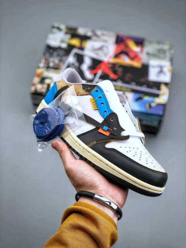 Nike Air Jordan 1 Low - Image 2