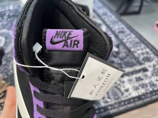 Travis Scott x Air Jordan 1 Retro High - Image 6