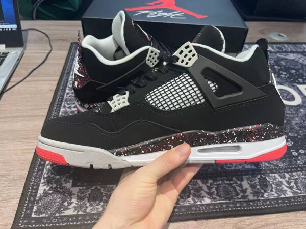 Nike Air Jordan 4 Retro Bred - Image 4