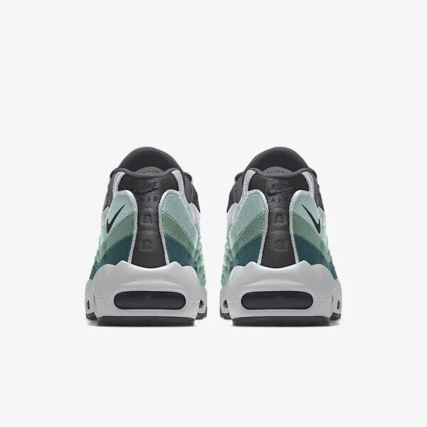 Nike Air Max 95  Preto camaleão - Image 5