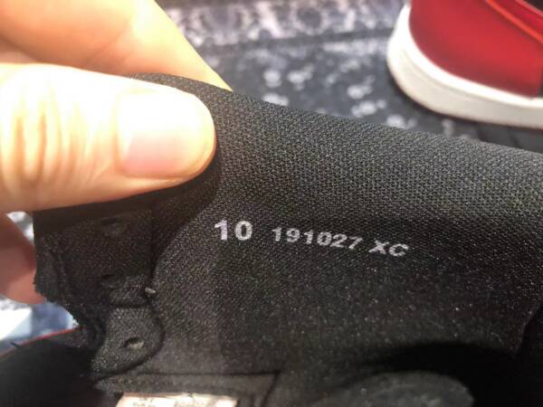 Nike Air Jordan 1 High - Image 5