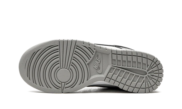 Nike Dunk Low Golden Gals - Image 6