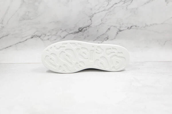 Alexander Mcqueen Oversized Black White Sole - Image 5