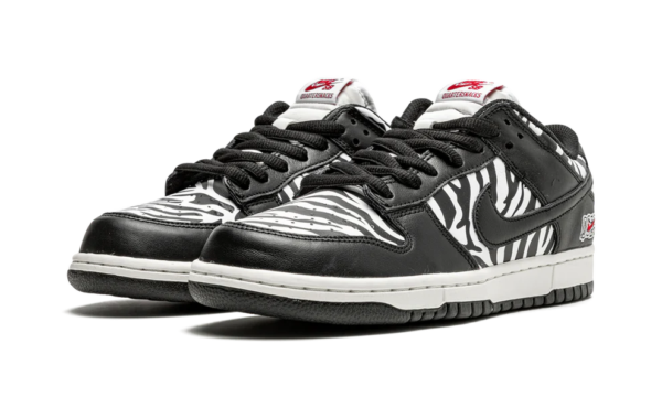 Nike SB Dunk Low Quartersnacks Zebra - Image 2