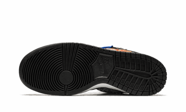 Nike SB Dunk Low Neckface - Image 6