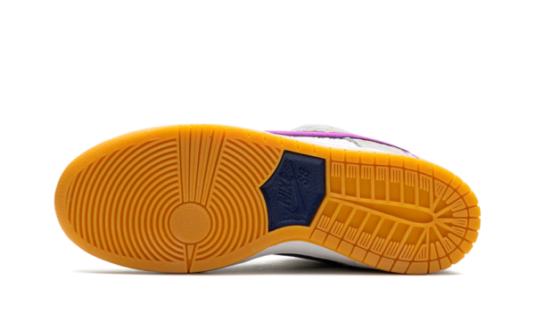 Nike SB Dunk Low Rayssa Leal - Image 6
