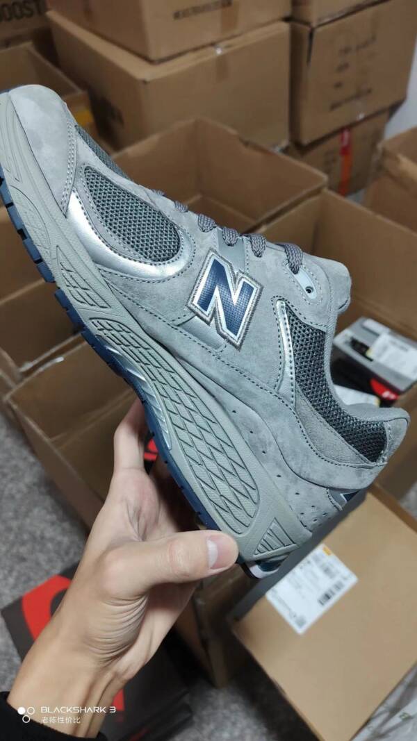 New Balance 2002R - Imagem 8