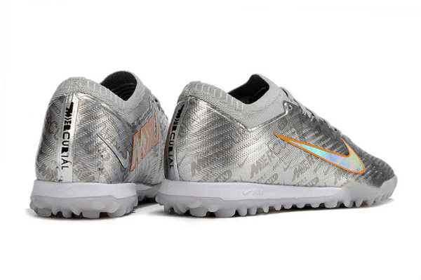 Chuteira Nike air zoom mercurial valor 15 elite TF PRATA - Anviersário de 25 anos Society - Imagem 3