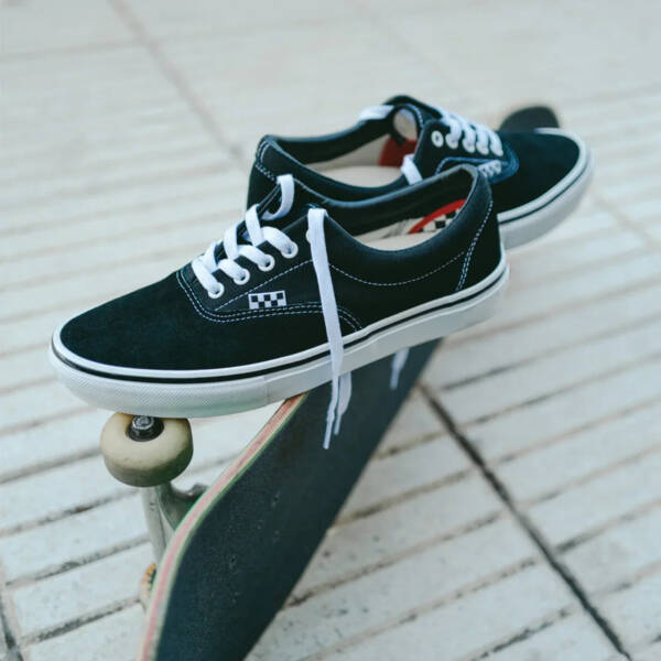 Tênis Vans Skate Era Black White - Imagem 7