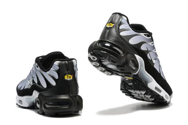 Air Max Plus TN 1 “Black Metallic” - Imagem 3