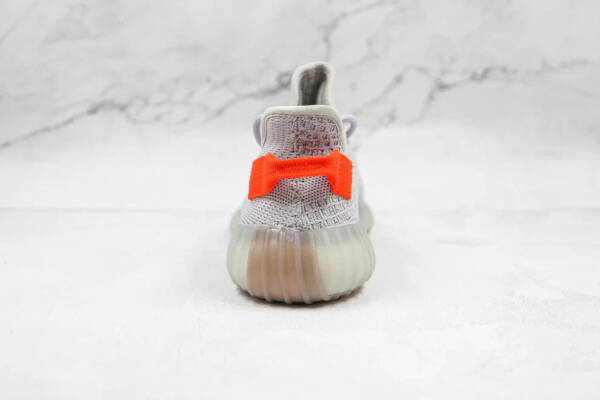Adidas Yeezy Boost 350 V2 Tail Light - Imagem 5