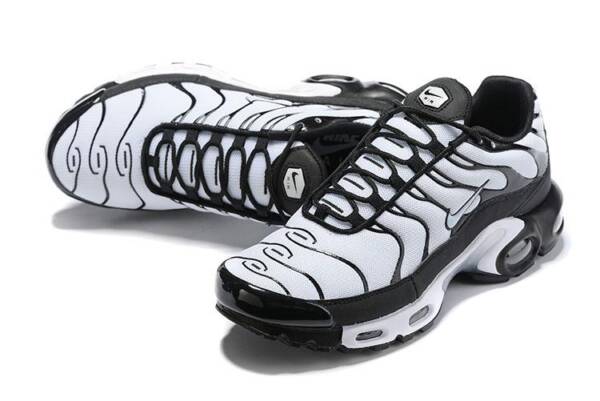 Air Max Plus TN 1 “Oreo” - Imagem 2