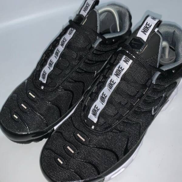 Air Max Plus TN 1 “Fita” - Imagem 2