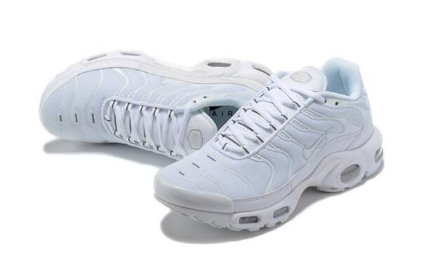 Air Max Plus TN 1 “Triple White” - Imagem 2