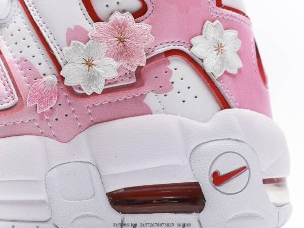 Tênis Nike Air More Air More Uptempo'96 GS 'White Cherry blossoms' - Imagem 5